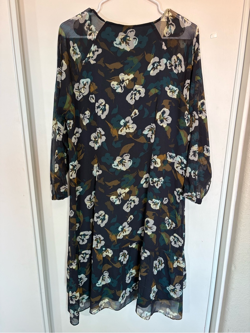 CAbi Pirouette‎ #3460 Ruffle Dress Floral Navy V Neck High Low Chiffon L - Picture 6 of 7